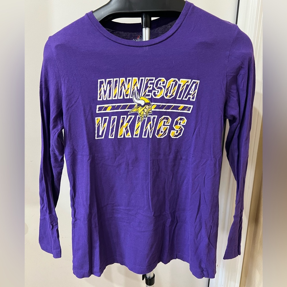 Minnesota Vikings Purple Long Sleeve Graphic Tee Majestic Fan Fashion Size M